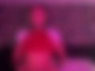 Live cam show with xoxgoldie - Shaved Pussy Teen (18+) on sexylivex.com