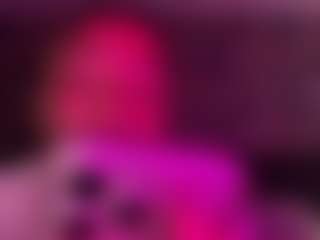 xoxgoldie's Live Sex Cam Show