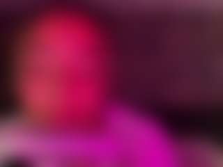 xoxgoldie's Live Sex Cam Show