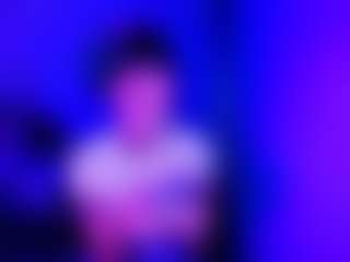xoxgoldie's Live Sex Cam Show