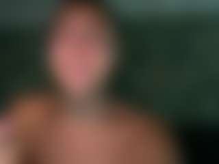 xoxgoldie's Live Sex Cam Show