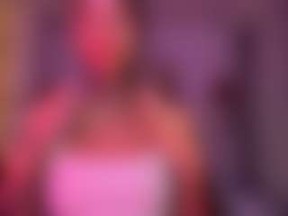 xoxgoldie's Live Sex Cam Show