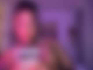 xoxgoldie's Live Sex Cam Show