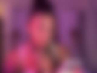 xoxgoldie's Live Sex Cam Show