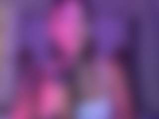 xoxgoldie's Live Sex Cam Show