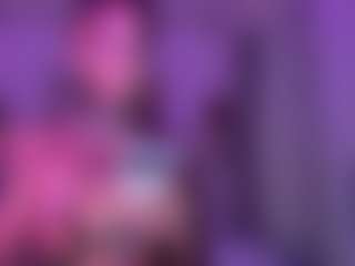 xoxgoldie's Live Sex Cam Show