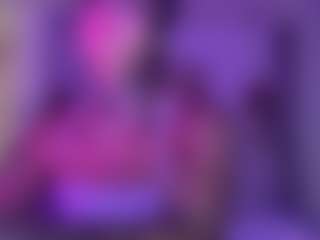 xoxgoldie's Live Sex Cam Show