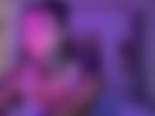 xoxgoldie's Live Sex Cam Show