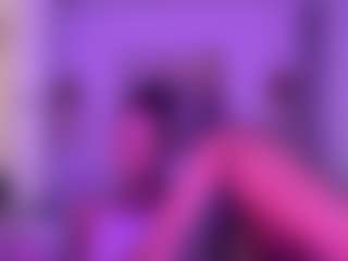 xoxgoldie's Live Sex Cam Show