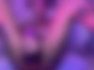 xoxgoldie's Live Sex Cam Show