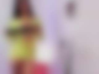 Live cam show with Cylie Lee - Skinny on Uber Horny