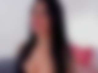 Live cam show with Cylie Lee - Smoking on Hubzter Live