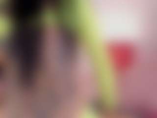 Live cam show with Cylie Lee - Moaning on fapnchat
