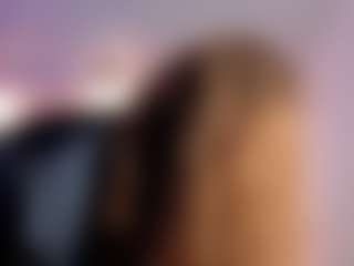 Live cam show with Briana Thompson - Ebony on chickslive.net | colombia