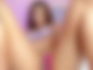 Live cam show with Briana Thompson - Butt Plug on SxyPornLive