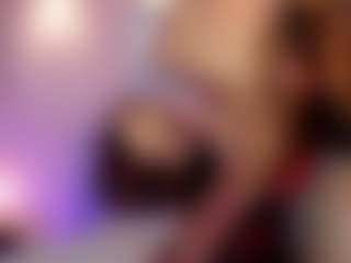 Live cam show with Briana Thompson - Ebony on Mixed Magazine Live | colombia