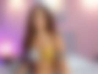 Live cam show with Briana Thompson - Moaning on anonymated.com