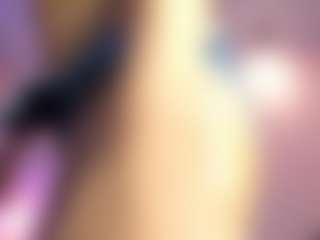 Live cam show with Briana Thompson - Fetish on Soda Cam