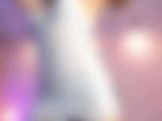 Live cam show with Briana Thompson - Ebony Teen (18+) on Pornisteam.com | colombia