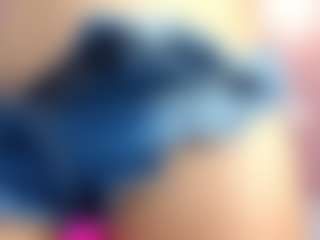 Briana Thompson's Live Sex Cam Show