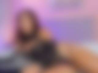 Briana Thompson's Live Sex Cam Show