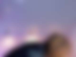 Briana Thompson's Live Sex Cam Show