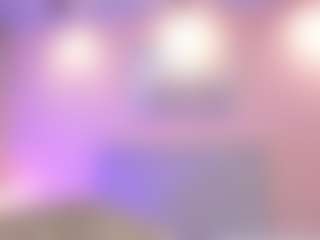 Live cam show with Briana Thompson - Black Petite on Pornisteam.com