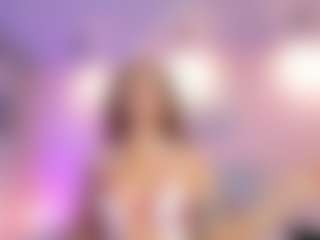 Live cam show with Briana Thompson - Black Young Adult on crypto-cams