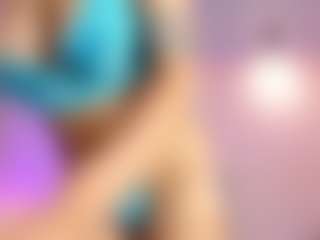 Live-Cam-Show mit Briana Thompson - Ebony auf Camsoda | colombia