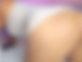 Live cam show with Briana Thompson - Black Petite on Nude Chat * 1 On 1 Webcam Sex * Live Cam Show