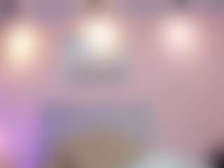 Live cam show with Briana Thompson - Black Petite on Camsoda | colombia