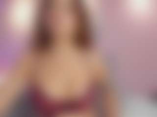 Live cam show with Briana Thompson - Ebony Teen (18+) on Camsoda Late Night