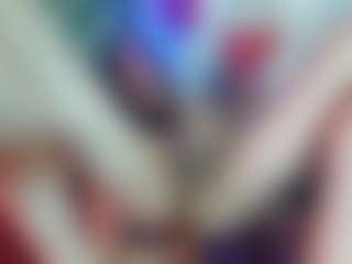 Live cam show with Eli - Submissive on Milf Play