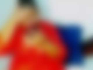 CocoFlames75 MILF webcam performer live streaming