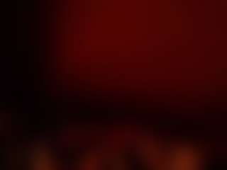 CocoFlames75 MILF webcam performer live streaming