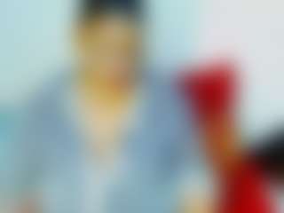 CocoFlames75 MILF webcam performer live streaming