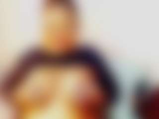 CocoFlames75's Live Sex Cam Show