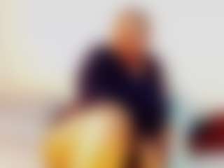 CocoFlames75's Live Sex Cam Show
