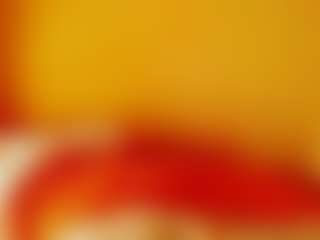 Live cam show with CocoFlames75 - Ebony on CamClone