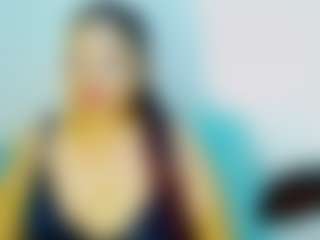 Live cam show with CocoFlames75 - Mature on sexylive.show