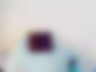 CocoFlames75 MILF webcam performer live streaming