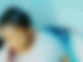 CocoFlames75 MILF webcam performer live streaming
