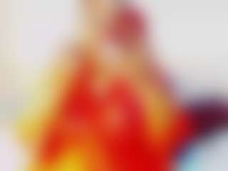 CocoFlames75 MILF webcam performer live streaming