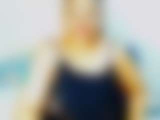 CocoFlames75's Live Sex Cam Show