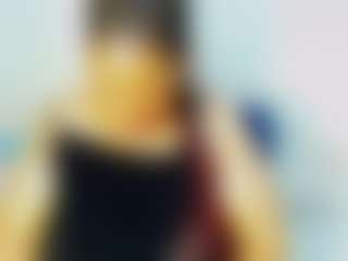 CocoFlames75 MILF webcam performer live streaming