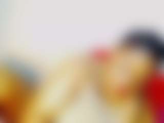 CocoFlames75 MILF webcam performer live streaming