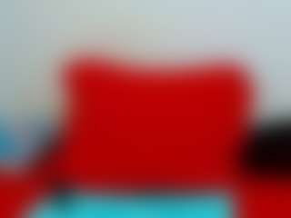 CocoFlames75 MILF webcam performer live streaming