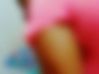 CocoFlames75 MILF webcam performer live streaming