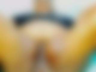 CocoFlames75's Live Sex Cam Show