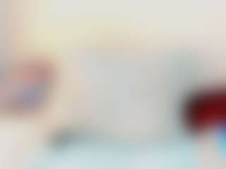 CocoFlames75 MILF webcam performer live streaming